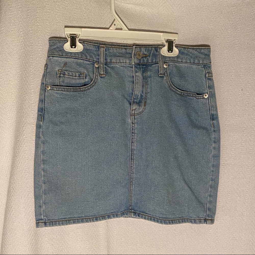 Denim skirt